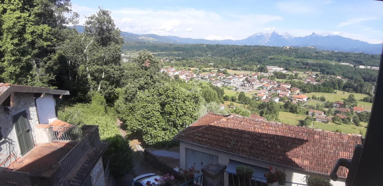 Appartement Casa Sotto Il Castello à Monti di Licciana Nardi Extérieur photo