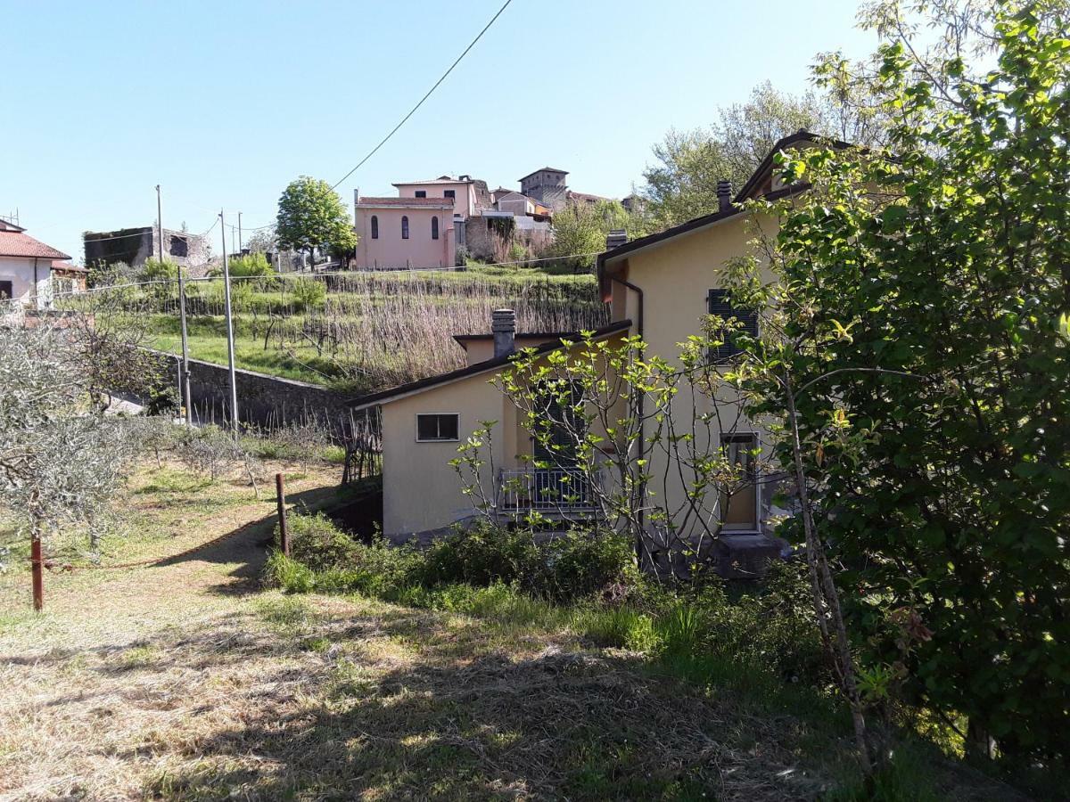 Appartement Casa Sotto Il Castello à Monti di Licciana Nardi Extérieur photo